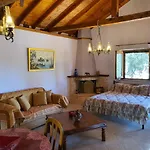 Panos Apartmán Koinira