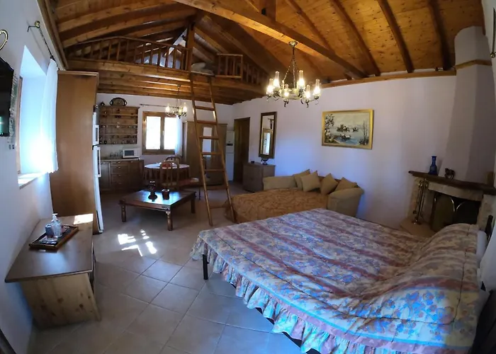 Panos Διαμέρισμα Κοίνυρα